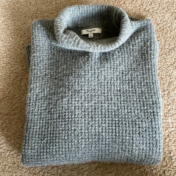 madewell gray turtleneck sweater - Picture 9 of 9